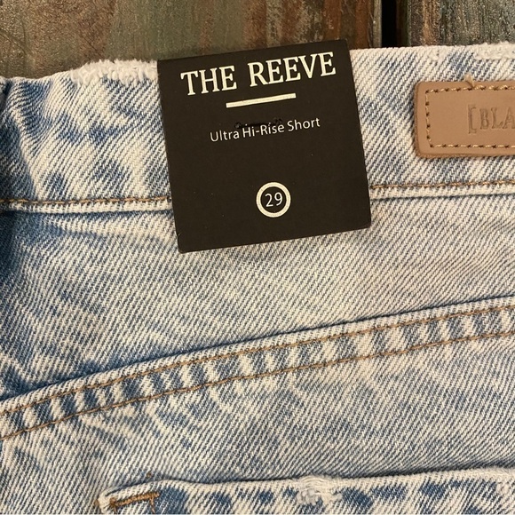 Blank NYC 8 (29) NWT Reeve High-Rise Cutoff Shorts Denim Womens Distressed - Picture 5 of 13